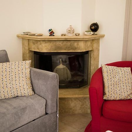 The Corner House At Gennadi Court Villa ภายนอก รูปภาพ